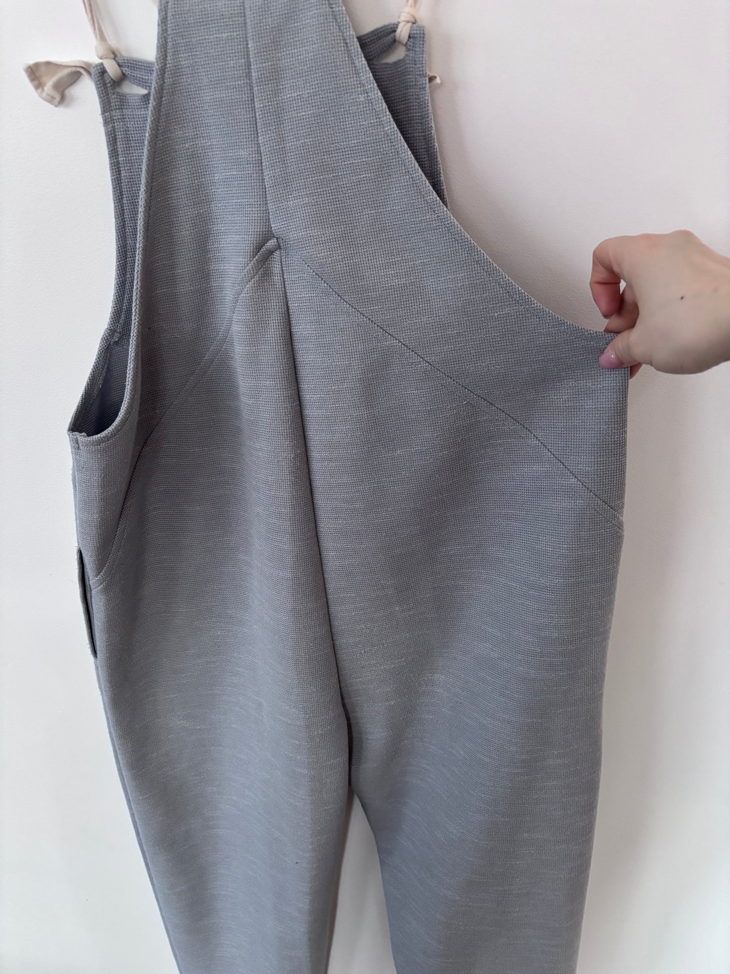 Jackson Rowe Light Blue/Grey Jumpsuit | Sz XS (Fits a sz Small)(F67P3)