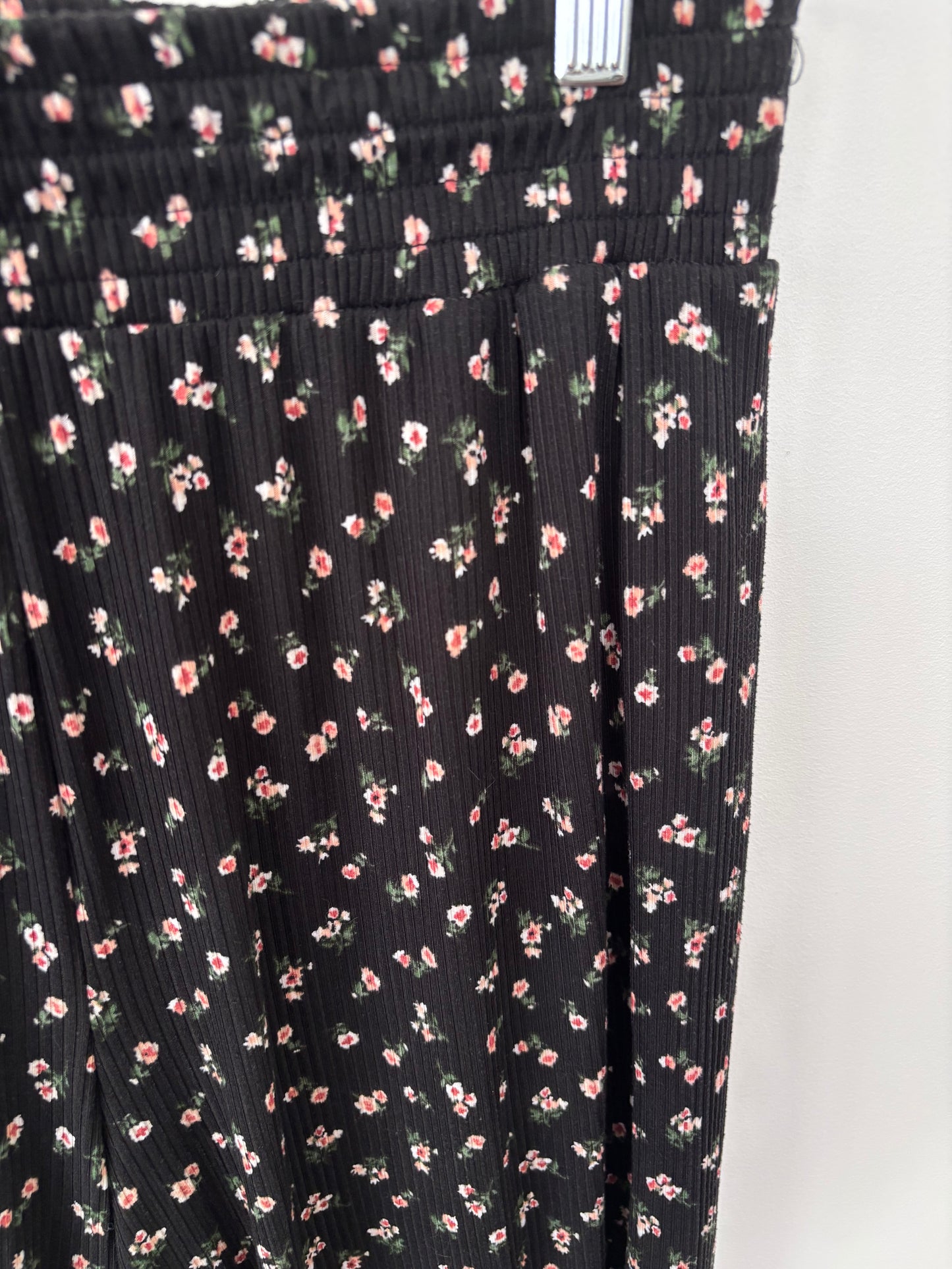JR Floral Lounge Pants | Medium
