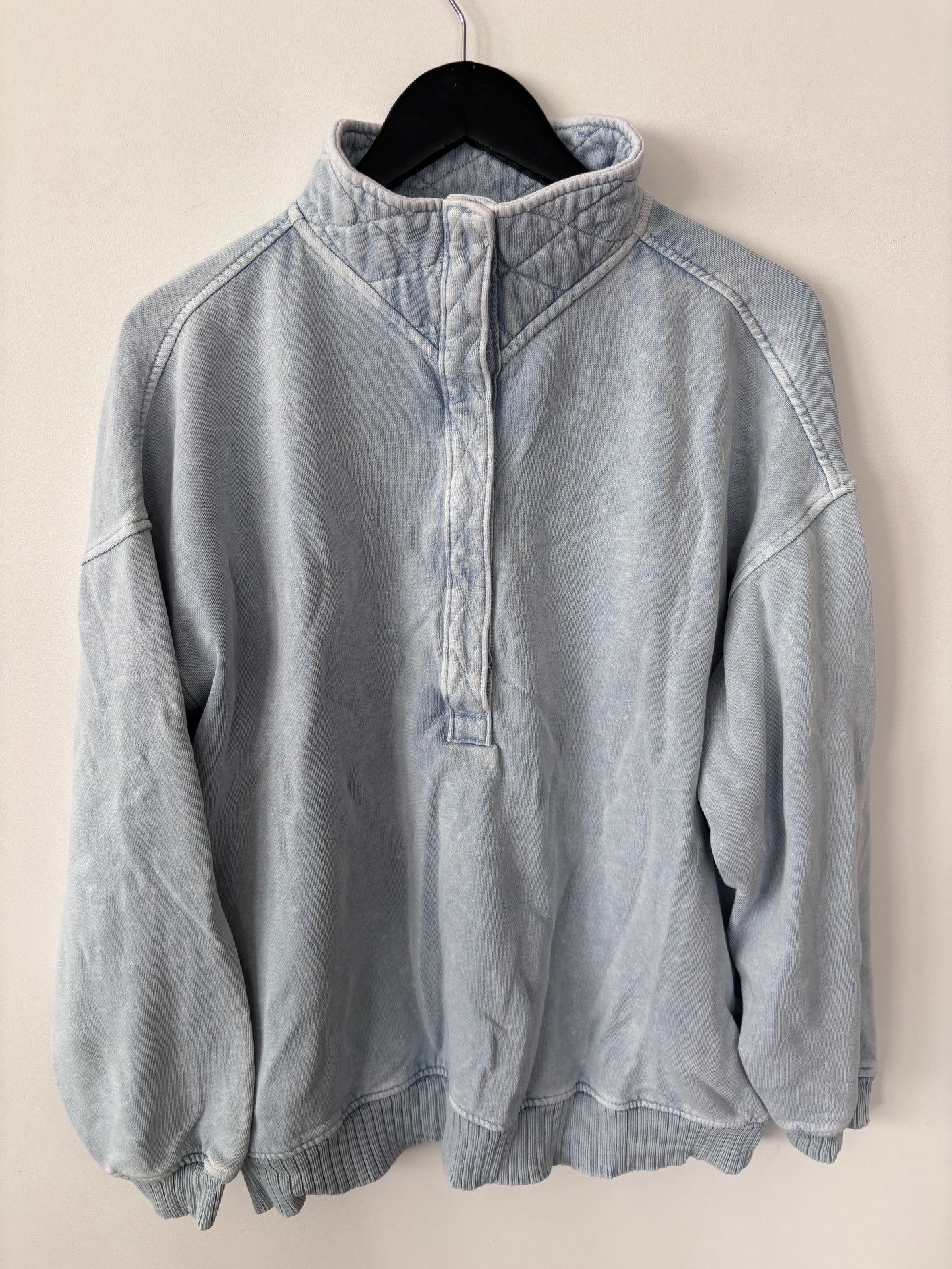 Aerie Oh Snap! Sweatshirt in Light Blue | Sz Small (very oversized)