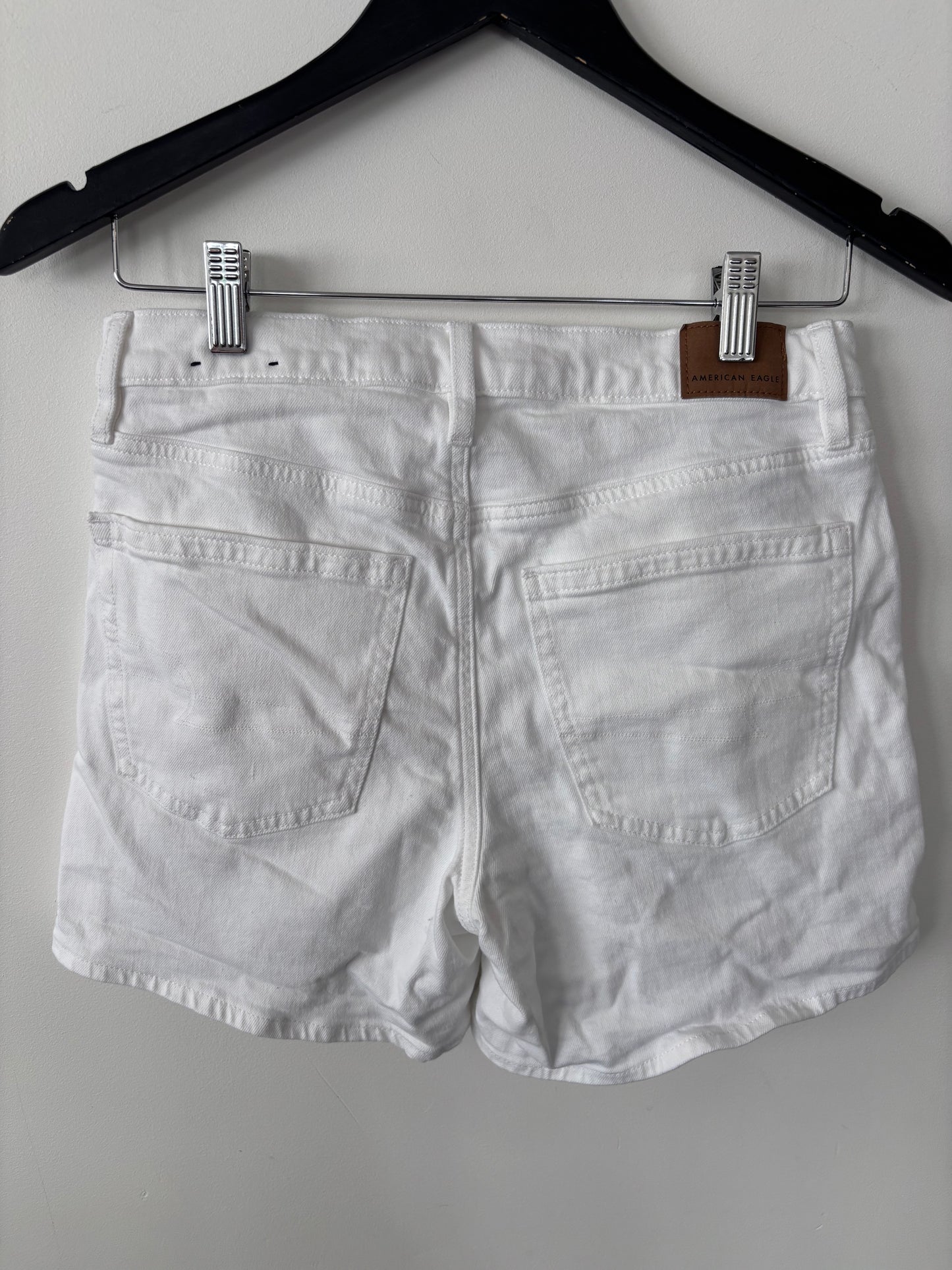 AE Relaxed Shorts Strigid White | Sz 4