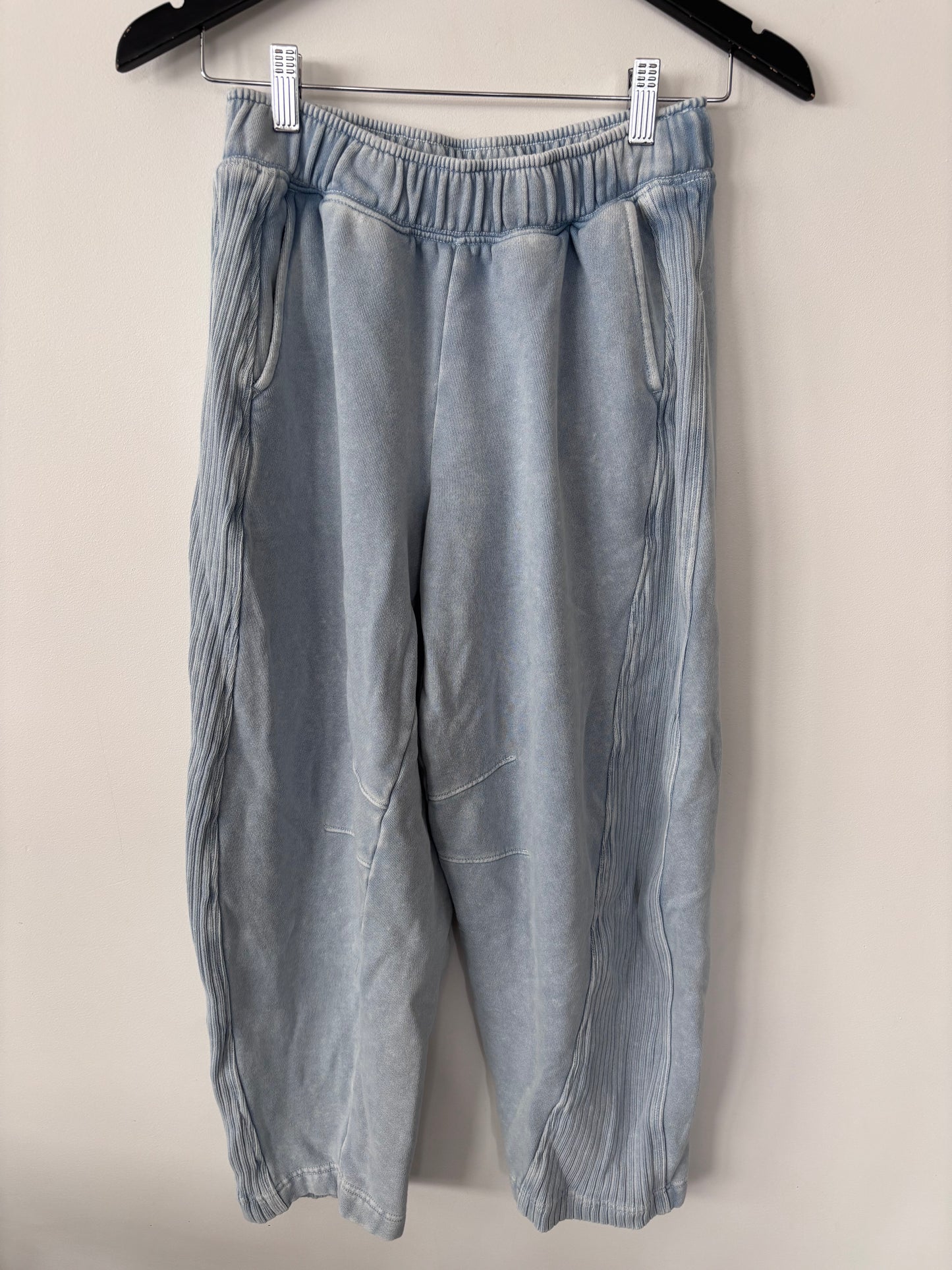 Aerie Oh Snap! Barrel Sweatpant | Sz XS (Fits a Small)