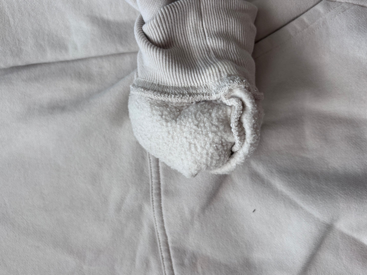 Aritzia Sweatfleece Perfect Fit in Ecru | Sz Small