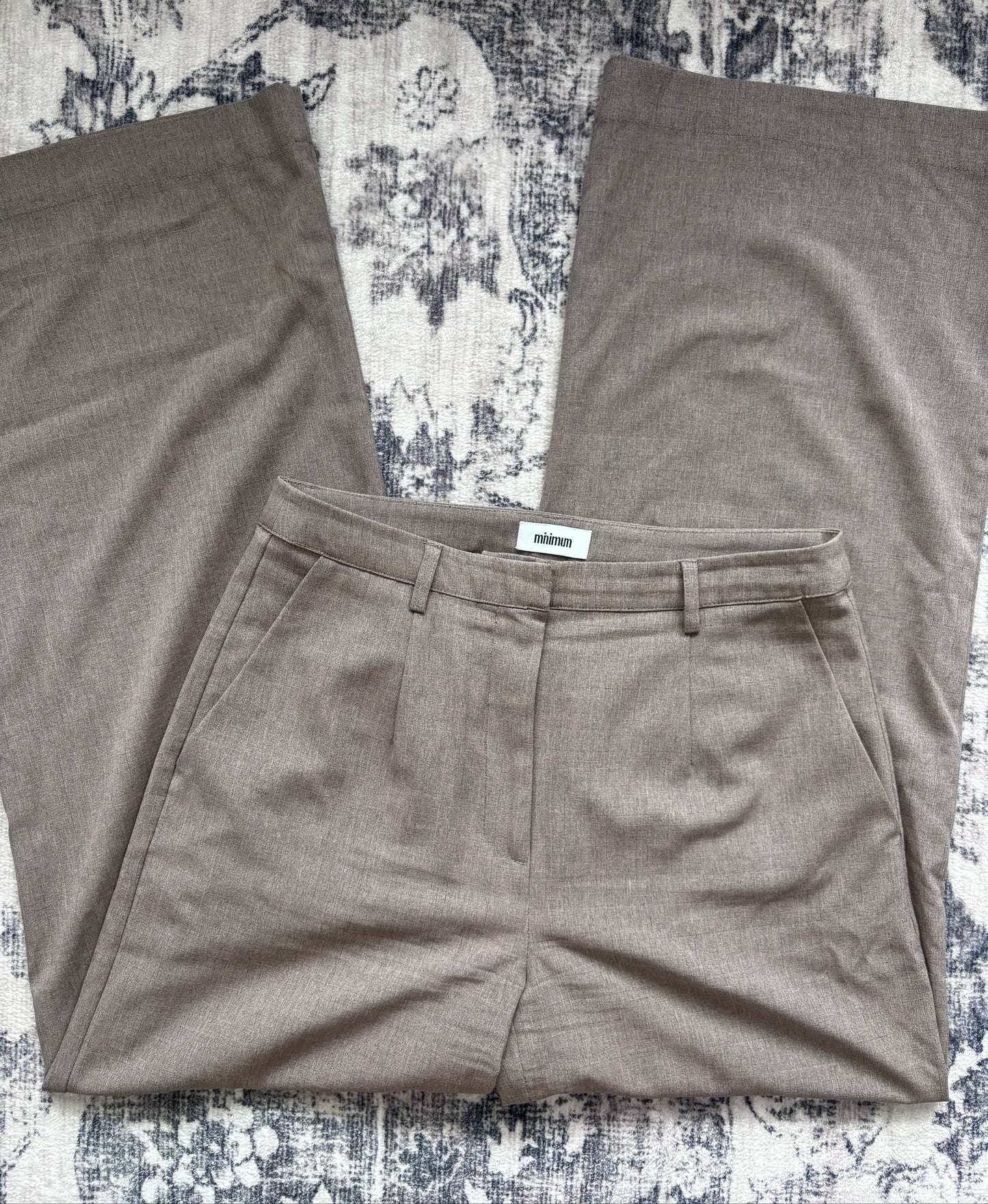 Minimum Dress Pants in Grey/Beige | Sz 40 (medium/large)