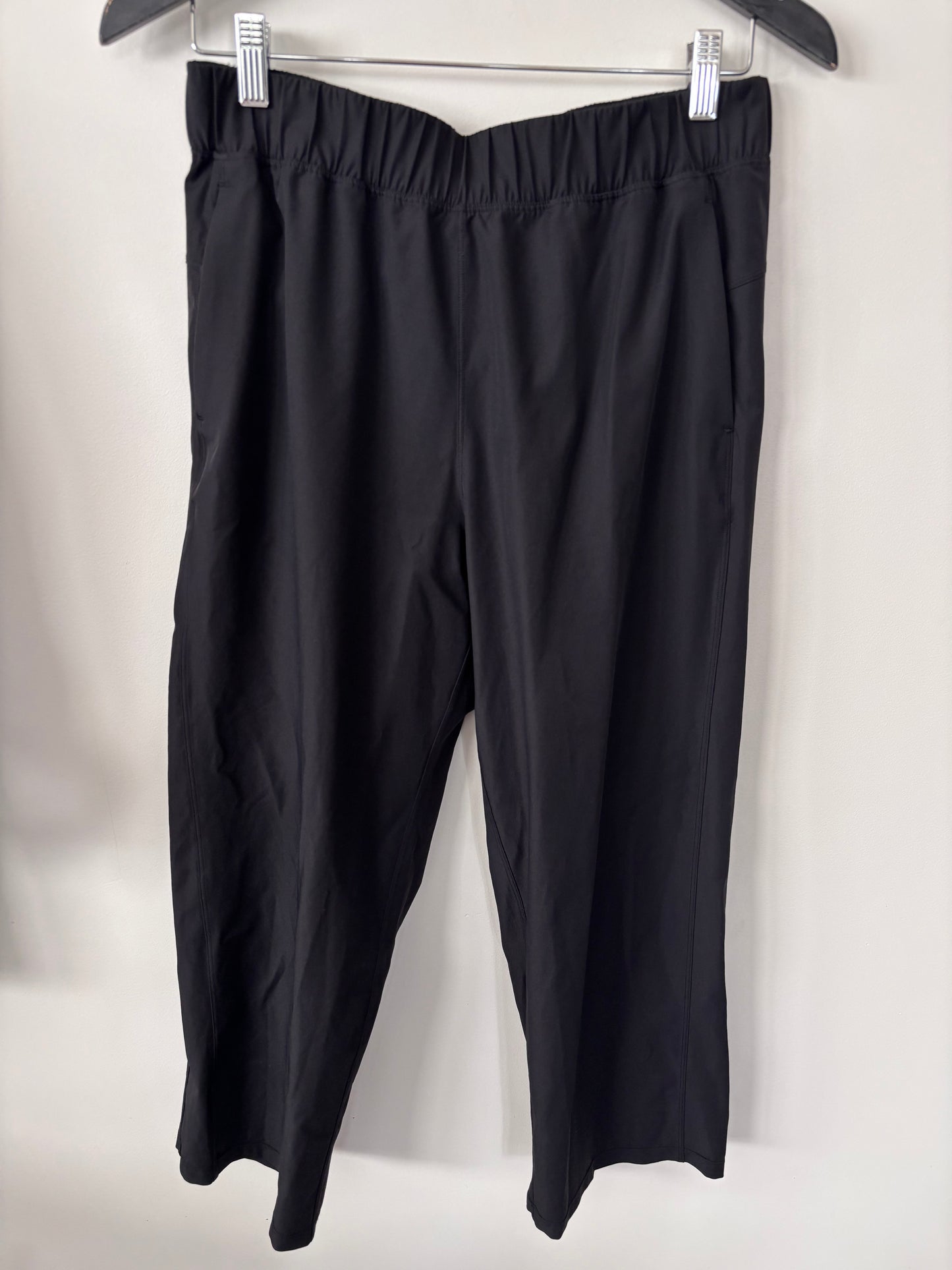 Lululemon Next Move Crop *23" Pants in Black | Sz 8