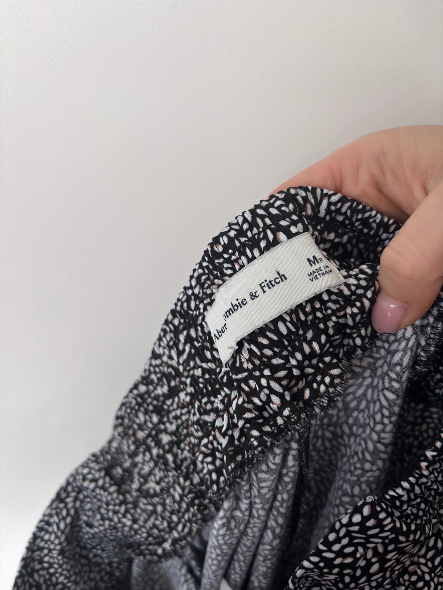 Abercrombie Patterned Pull On Pants | Sz Medium