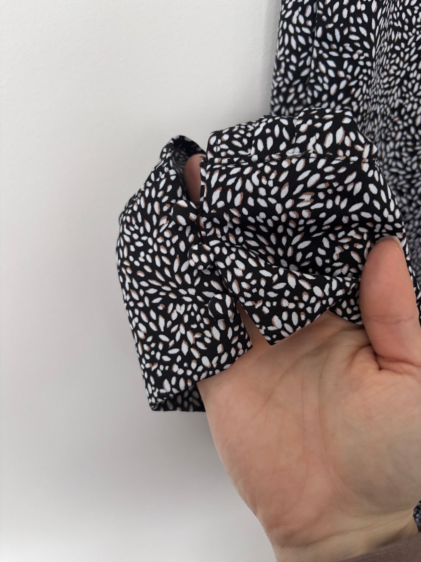 Abercrombie Patterned Pull On Pants | Sz Medium