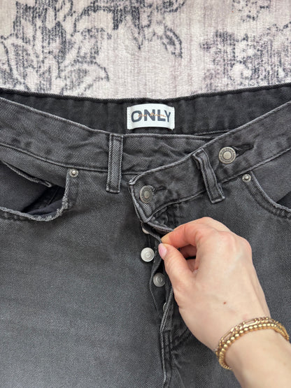 ONLY Criss Cross Dad Jeans | Sz 28 (fits like Sz 29)