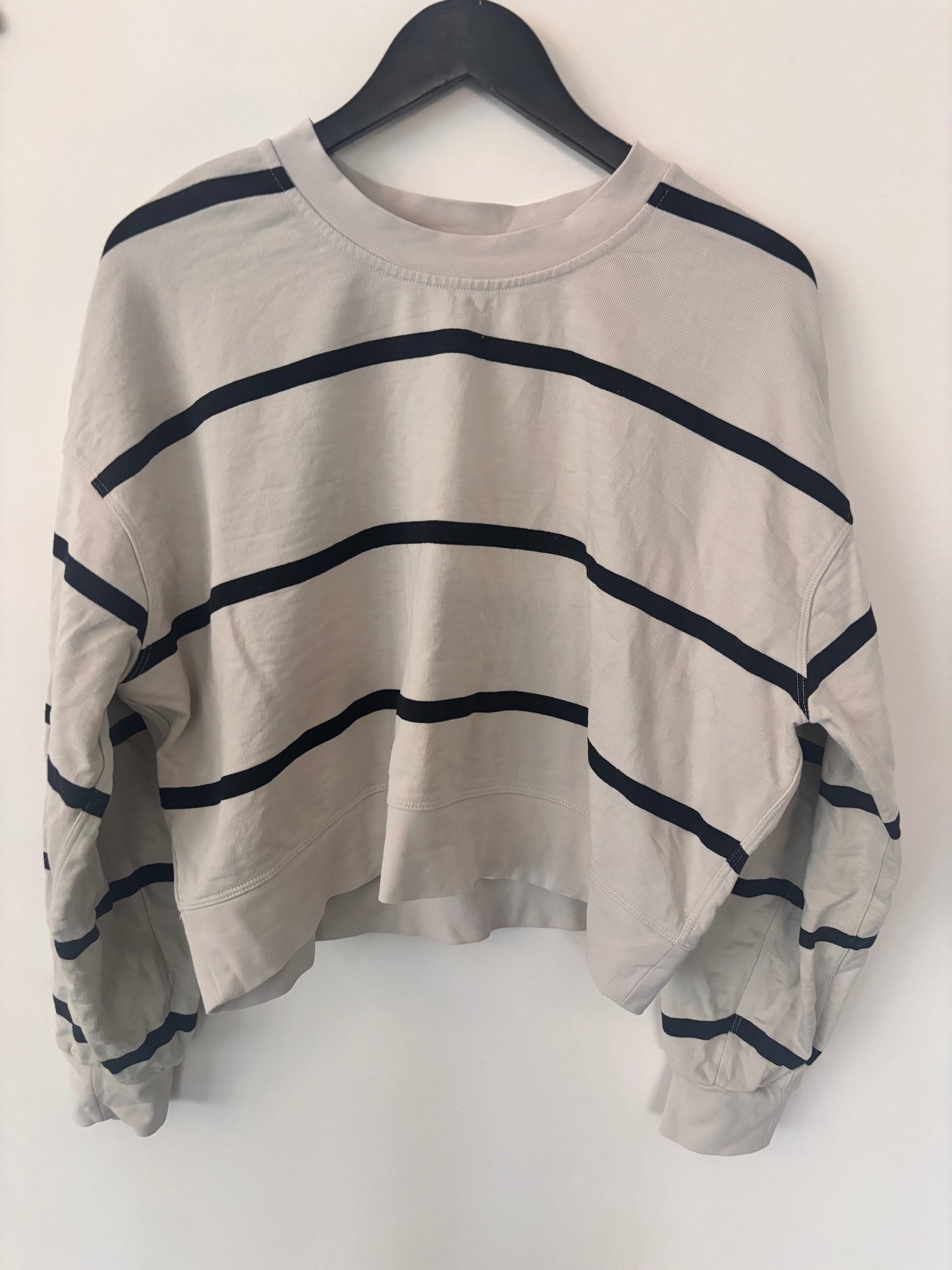 Lululemon Perfectly Oversized Cropped Crew in Stripe Bone/Black | Sz 10