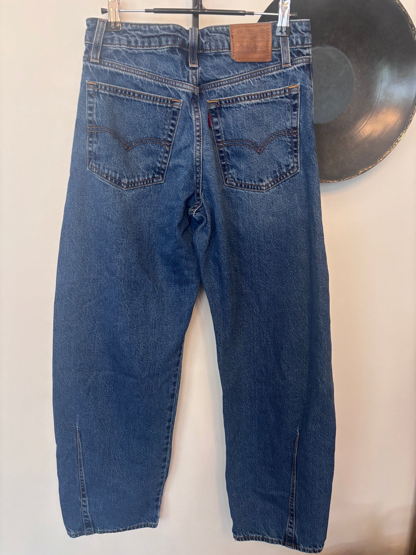 Levi's Baggy Dad Barrel Jeans | Sz 25 (loose fit)