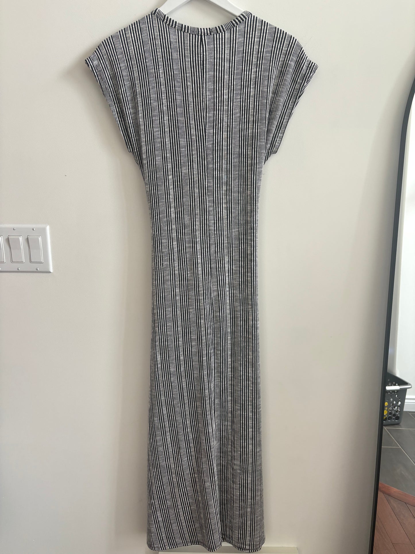 Caution to the Wind / Anthropologie Belted Dress | Small