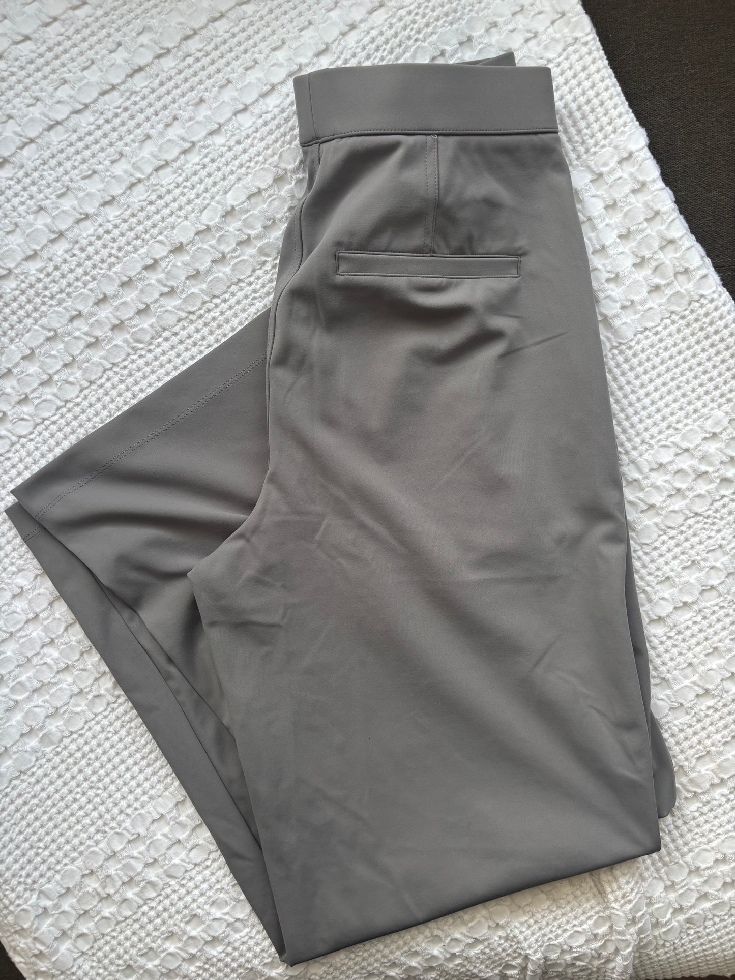 Halara NWT Flex™ High Waisted Pocket Work Flare Pants | Sz Medium (F102C1)