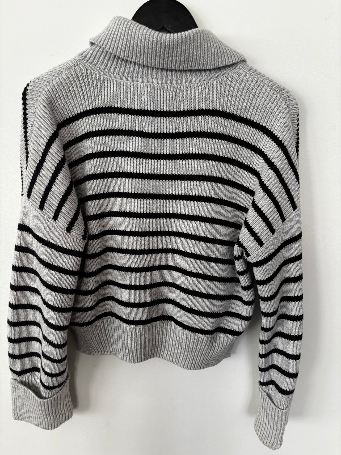 Abercrombie Heavy Knit Collared Cardigan | Small (fits like medium)(N55C1)