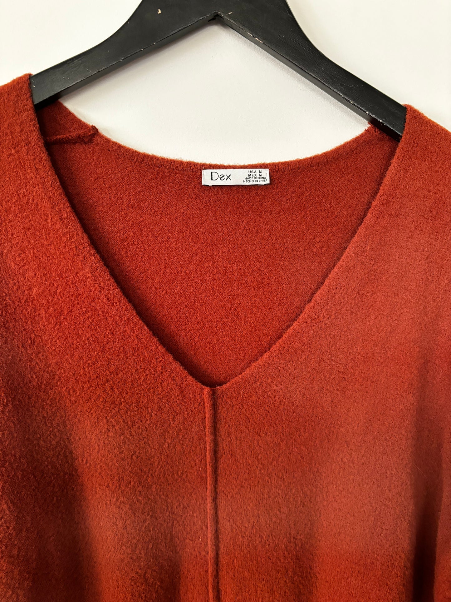 Dex Reverse Seam V-neck Sweater | Medium Oversized