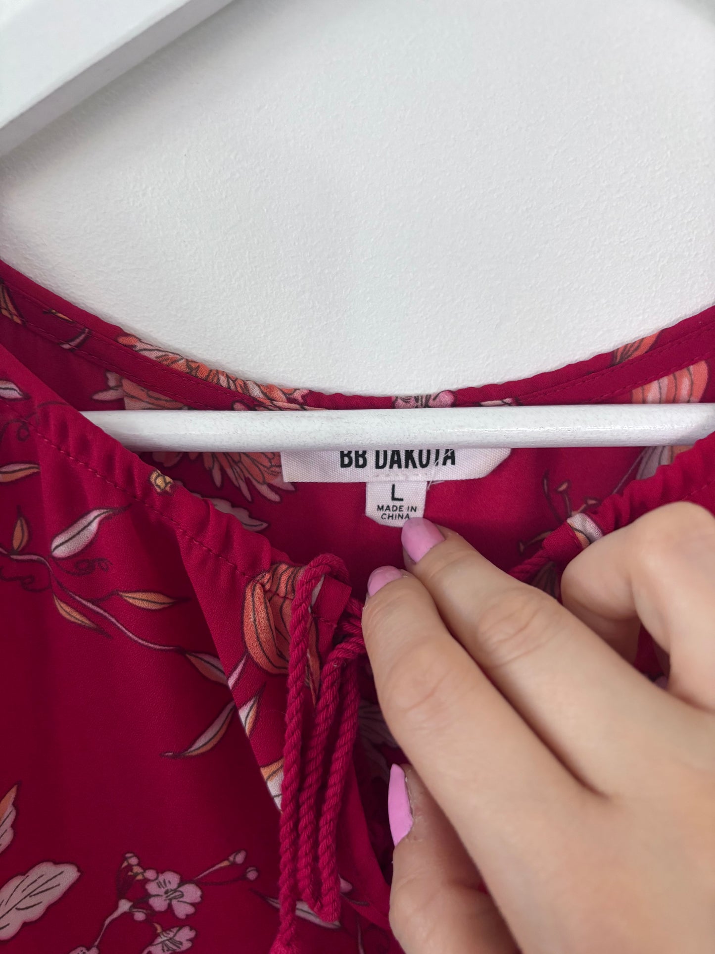 BB Dakota Red Floral Blouse | Large