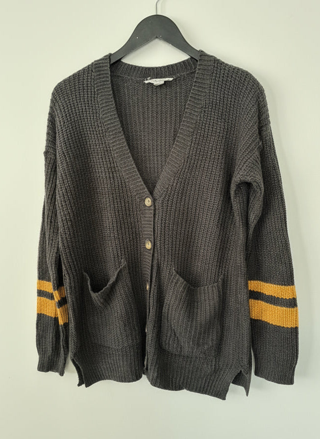 Urban Heritage Knit V-neck Cardigan | Large (N59S20)
