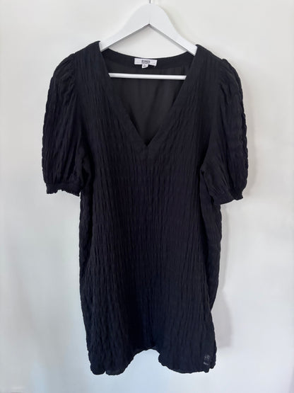 BB Dakota Black Field of Dreams Dress | Large