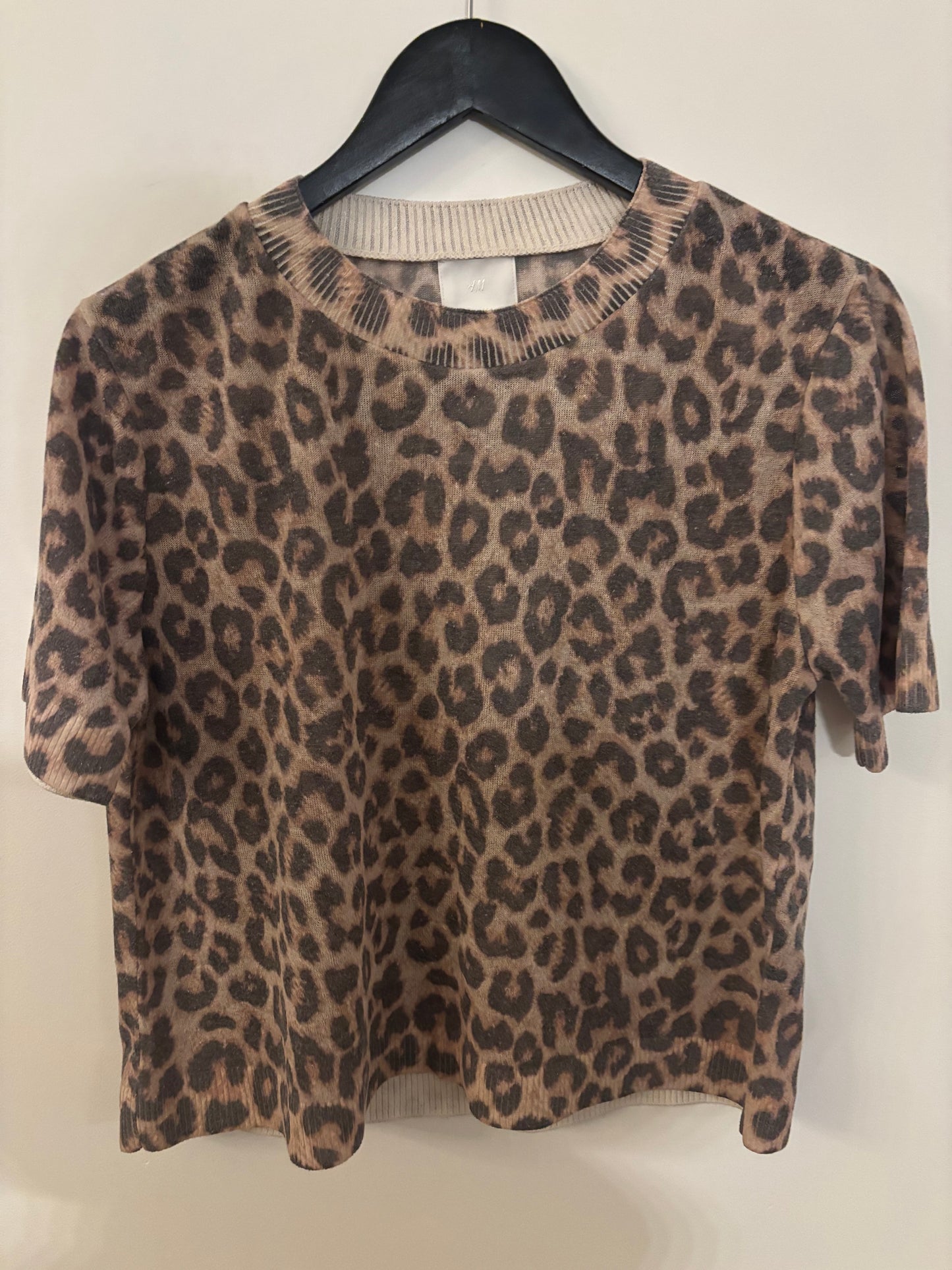 H&M Animal Print Fine Knit Top | XL (may fit like Large) (N70N19)