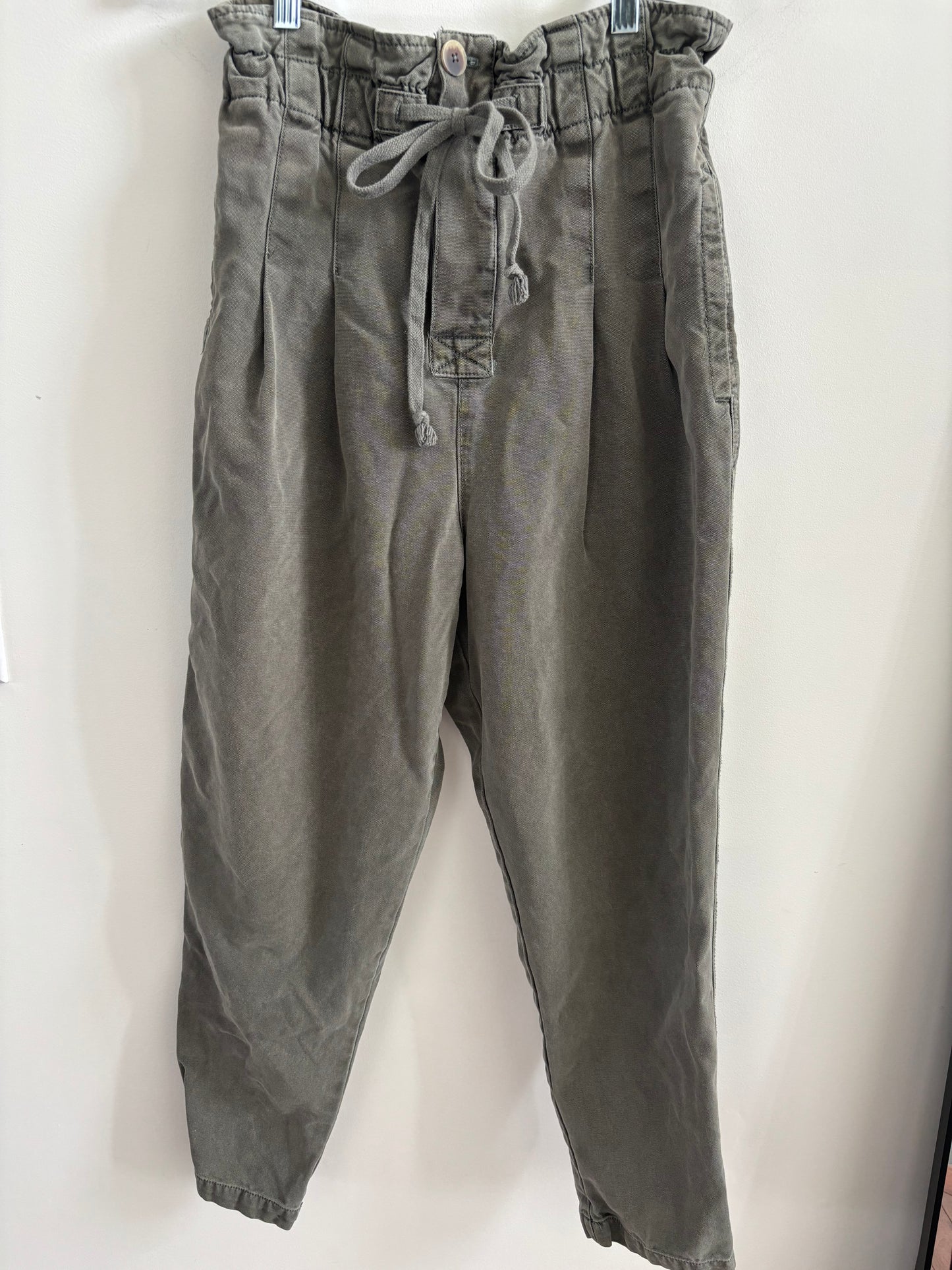 Free People Paper Bag Pants (Greyish Green) | Small (fit like size 4-6)