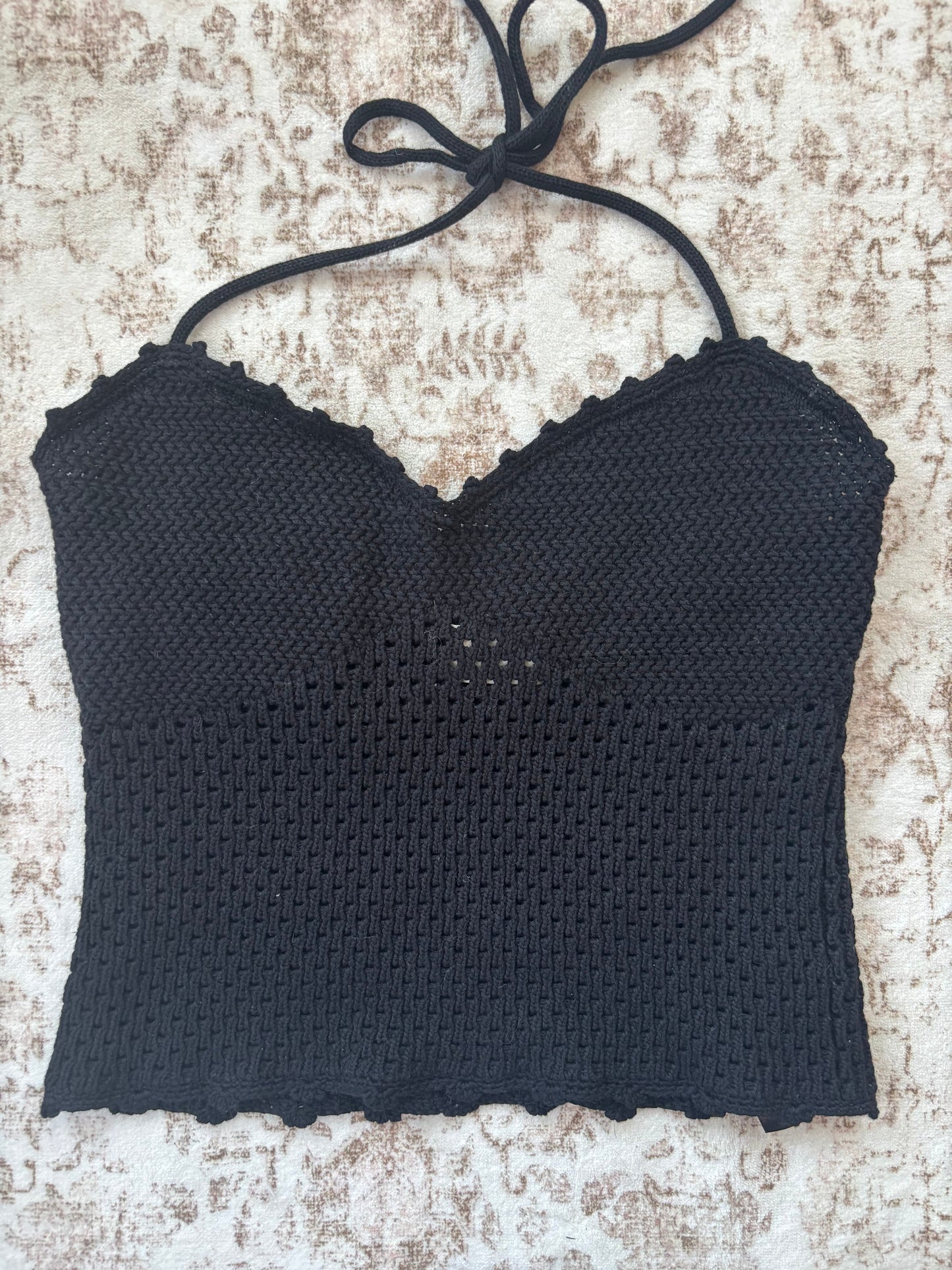 Wilfred/Aritzia Sweatheart Crochet Halter Top | Small