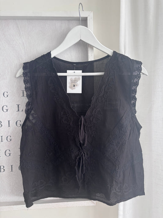 Zara Lace Tie Front Top | Sz Small (can fit medium)(F118C1)