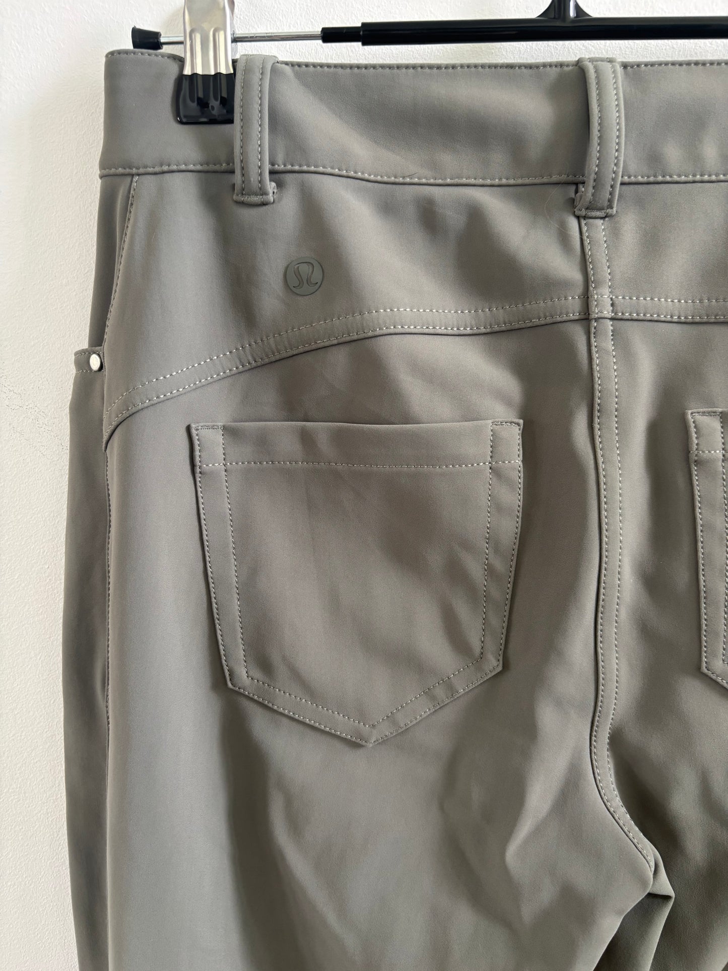Lululemon City Sleek Slim-Fit 5 Pocket High-Rise Pant| 25 (O62R5)