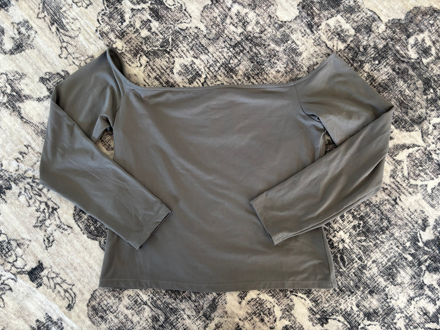 H&M Dark Grey Soft Off-the-shoulder Top  | XLarge (N101N19*)