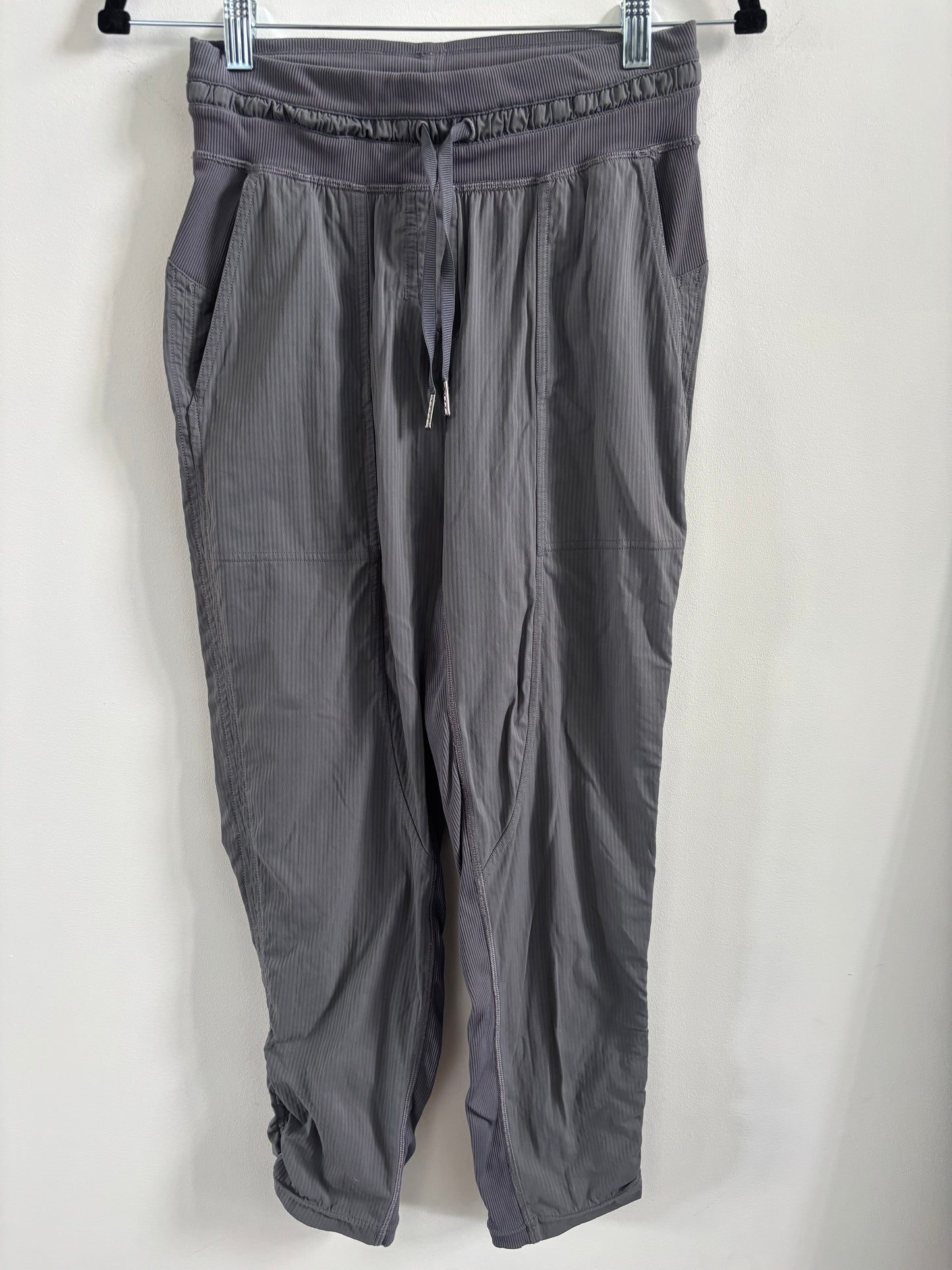 Lululemon Grey Dance Studio Jogger (unlined) | 2 (A04R5)