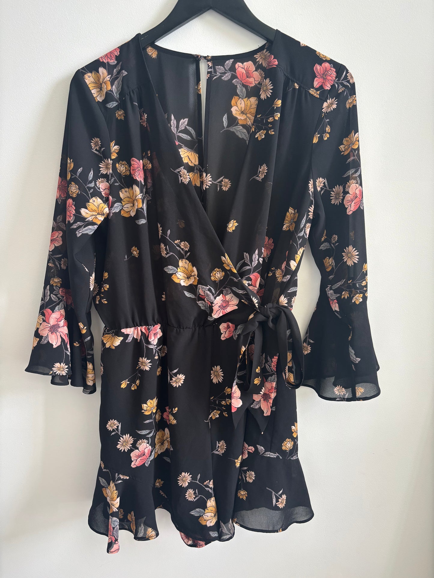 Black Floral Flutter Hem Romper | Large