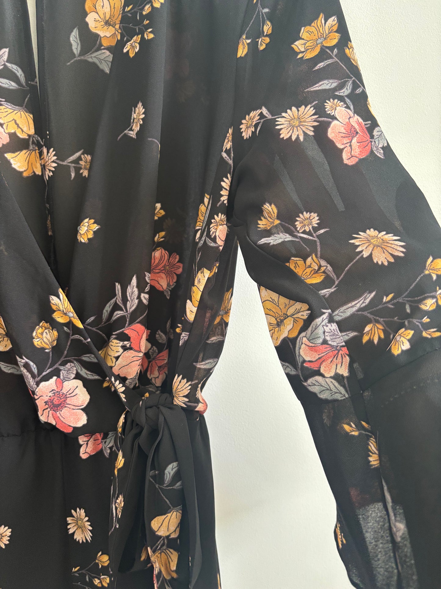 Black Floral Flutter Hem Romper | Large