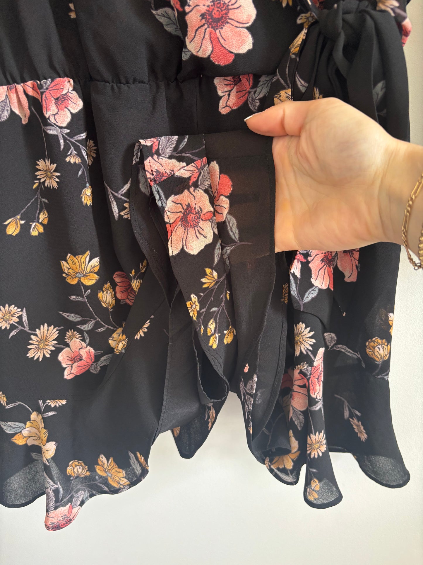 Black Floral Flutter Hem Romper | Large