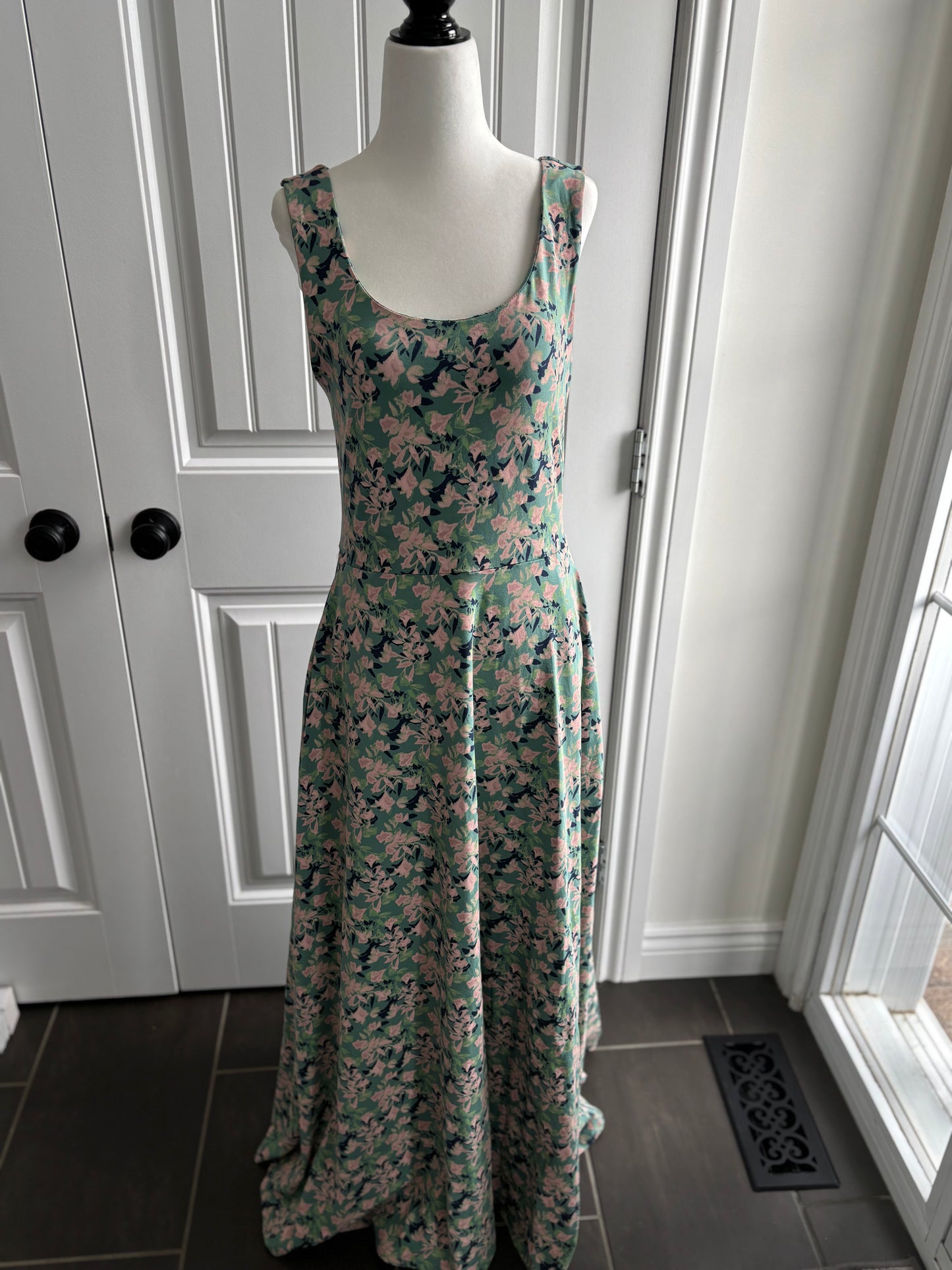 NWT Pact Fit & Flare Open Back Maxi Dress | Large