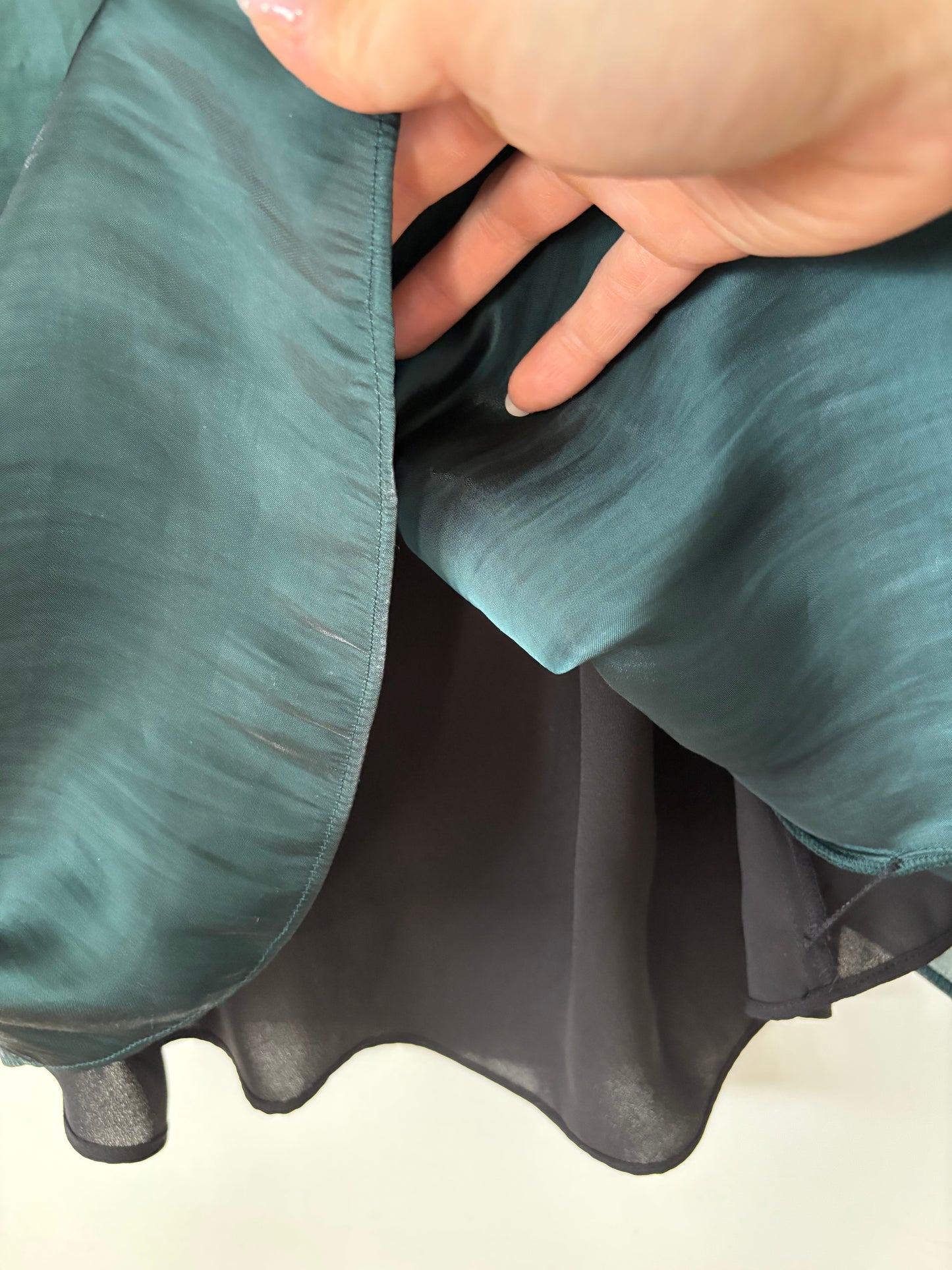 Wilfred / Aritzia Emerald Green Shimmer Slip Dress | Medium (N127S2)