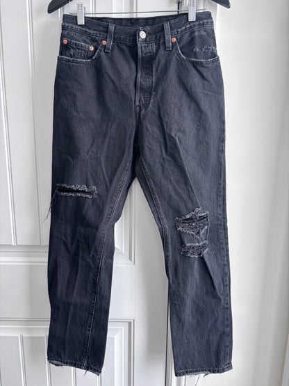 Levi's 501 Black Wash Distressed Straight Jeans | Sz 28 (F132E13)