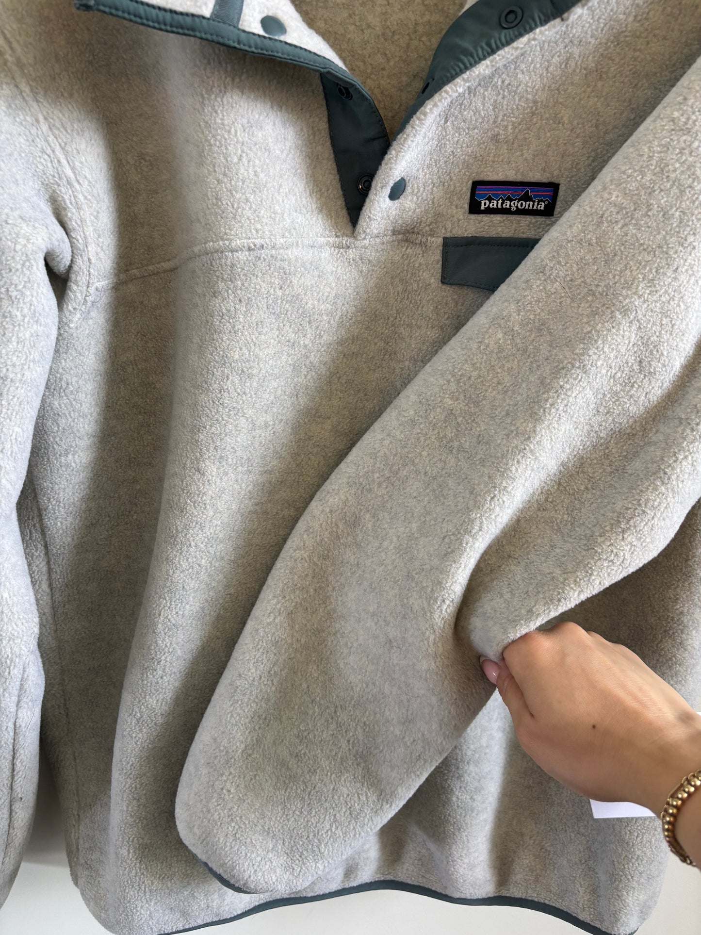Patagonia Lightweight Synchilla Snap-T Pullover  (with green details) | Medium