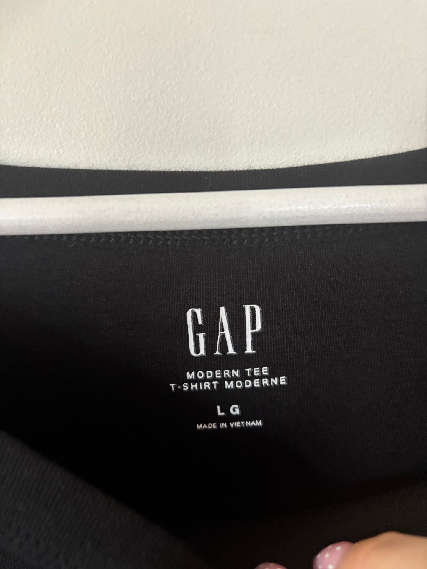 Gap Boatneck Black Modern Tee | Large (N80N19)