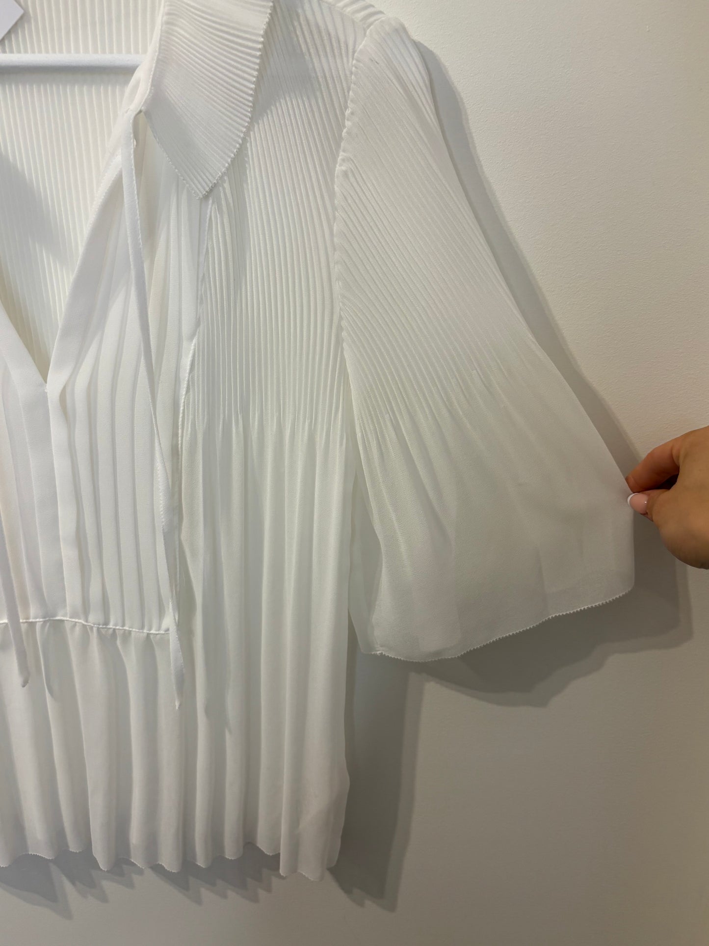 Wilfred / Aritzia Matthieu Blouse | XS (Fits Small or Medium)