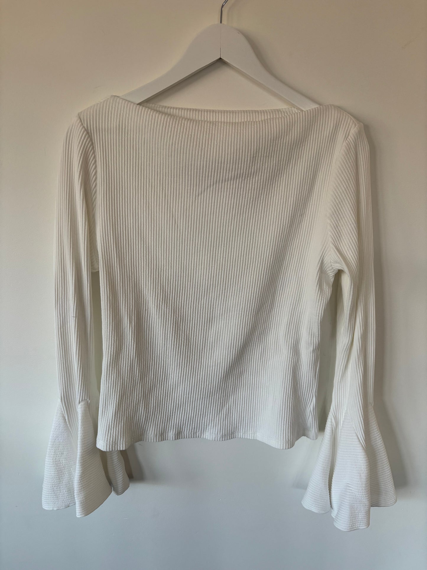 H&M Trumpet-Sleeved Ribbed Top | XLarge (N103N19)