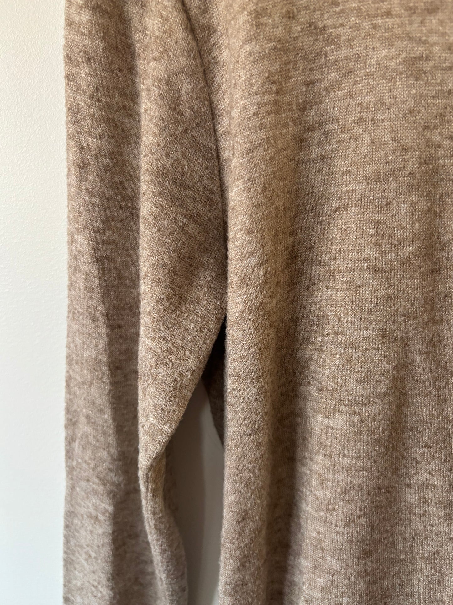 Vanilla Bay Twisted Back Long Sleeve | XSmall - Fit Like Small (N146M21)