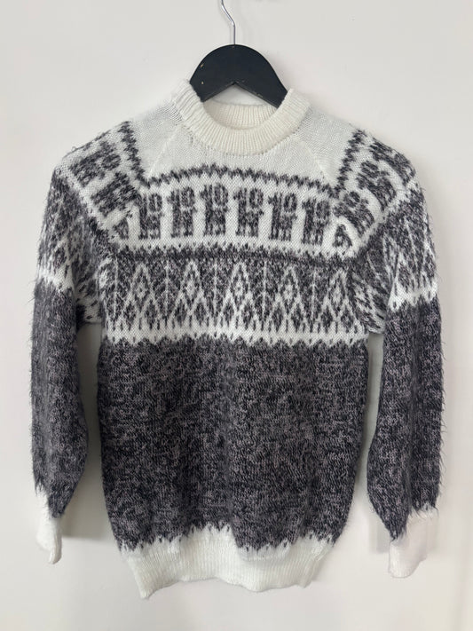 Handknit Grey/White Sweater | Sz Small/Medium