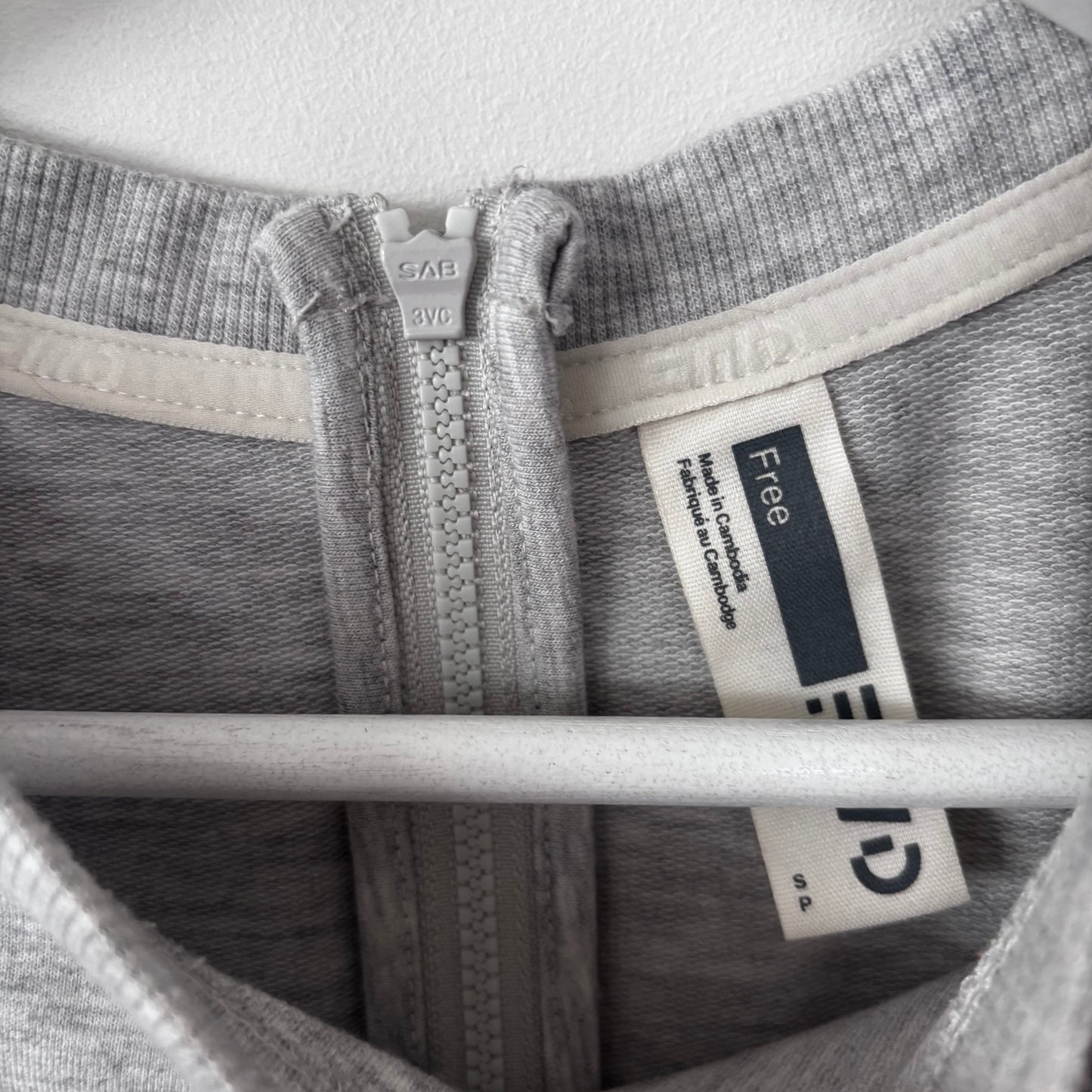 Free FWD Grey Short Sleeve Sweater | Sz Small Oversized