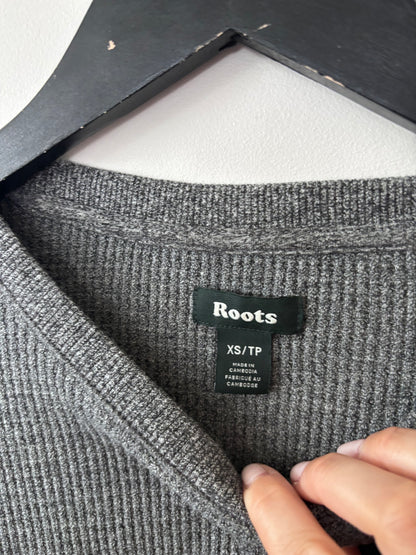 Roots Waffle Relaxed Fit Long Sleeve Shirt Charcoal | Sz XS (fits like sz medium)