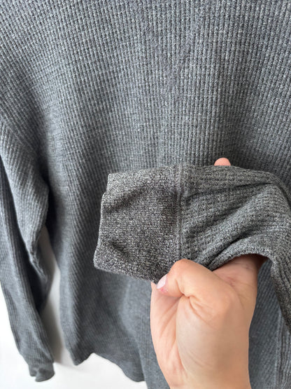 Roots Waffle Relaxed Fit Long Sleeve Shirt Charcoal | Sz XS (fits like sz medium)
