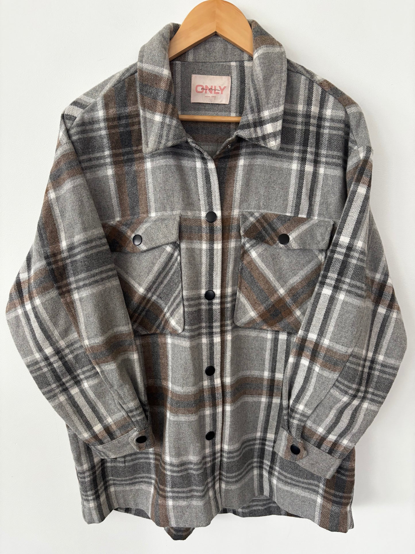 Only Grey Plaid Light Jacket