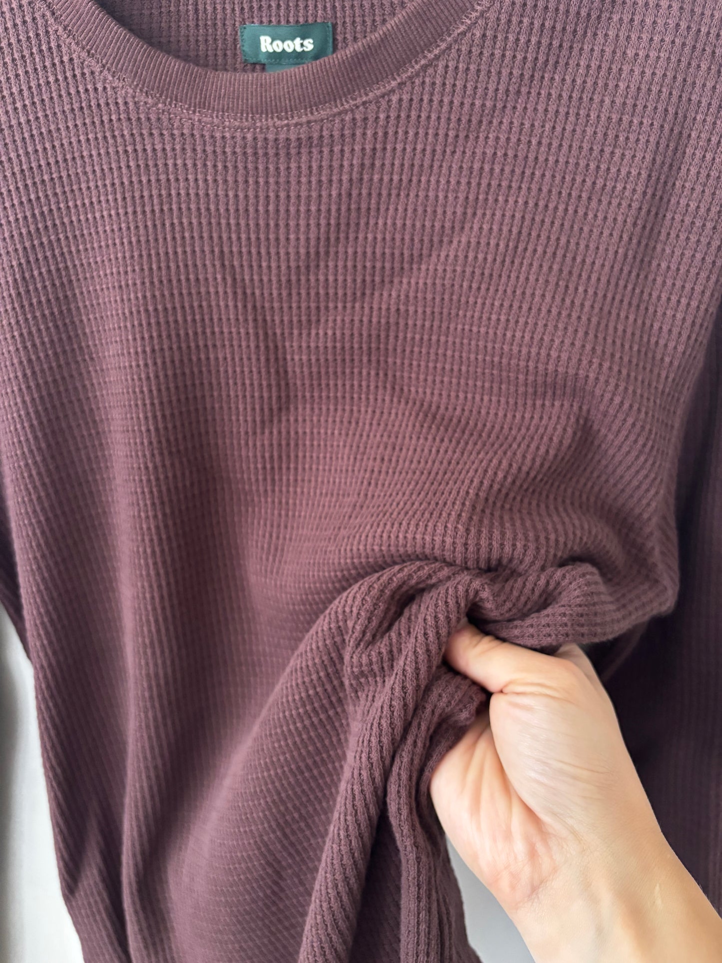 Roots Waffle Relaxed Fit Long Sleeve Maroon Shirt | Sz XS (fits like sz medium)