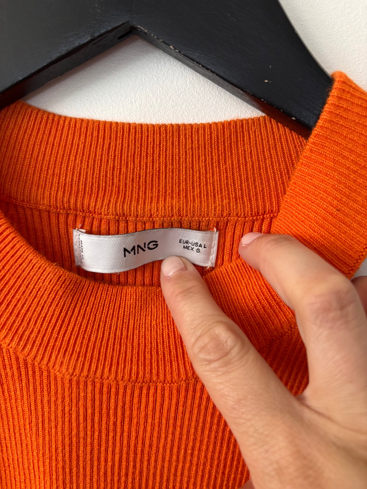 Mango Halter Neck Knitted Top in Bright Orange | Sz Large (may fit small)