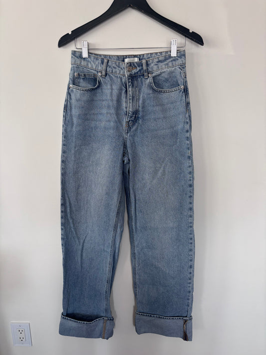 H&M Straight Leg Light Wash Cuffed Jeans | Sz 4