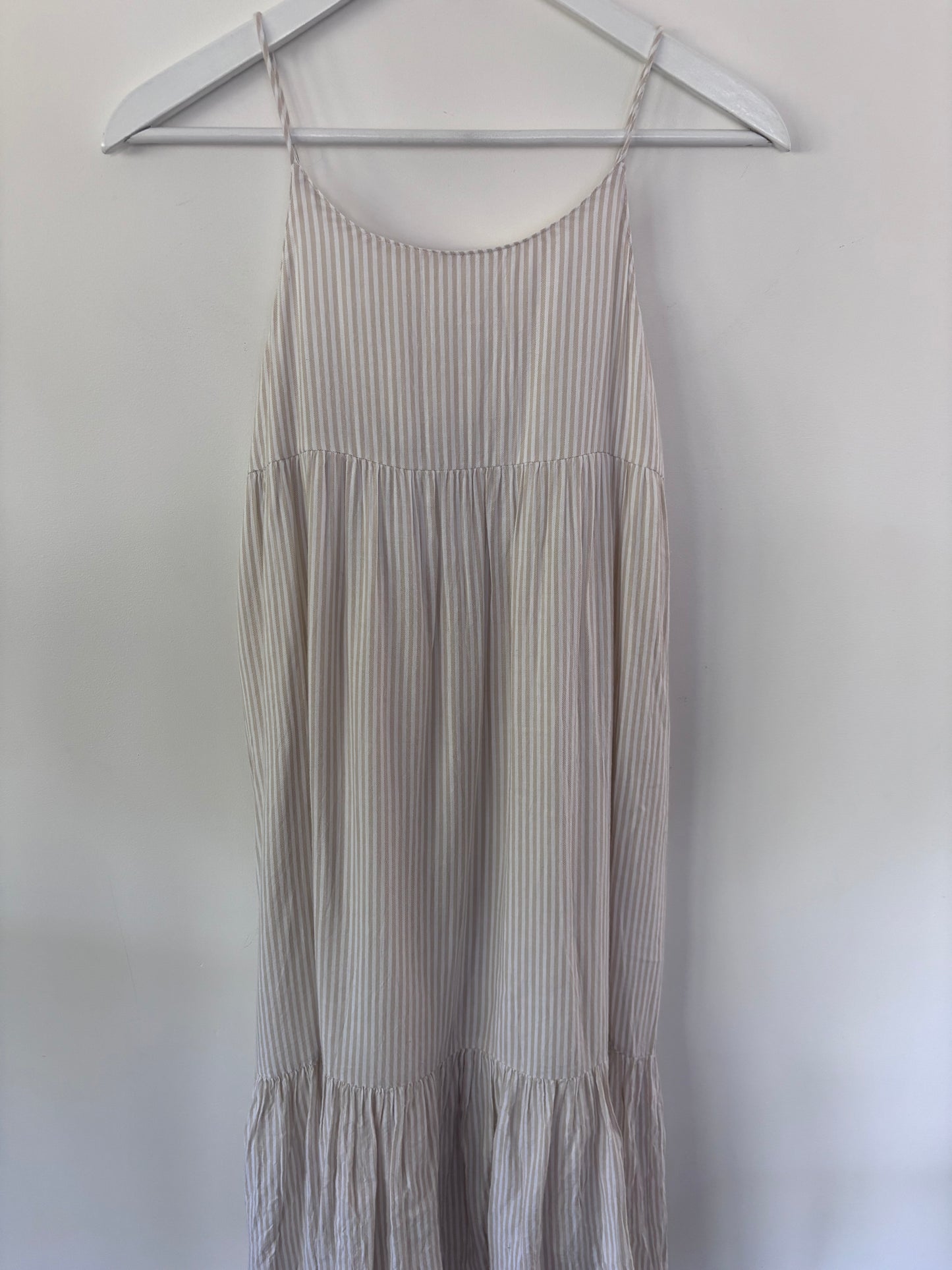 Elan Striped White/Cream Dress | Small (can fit Medium)