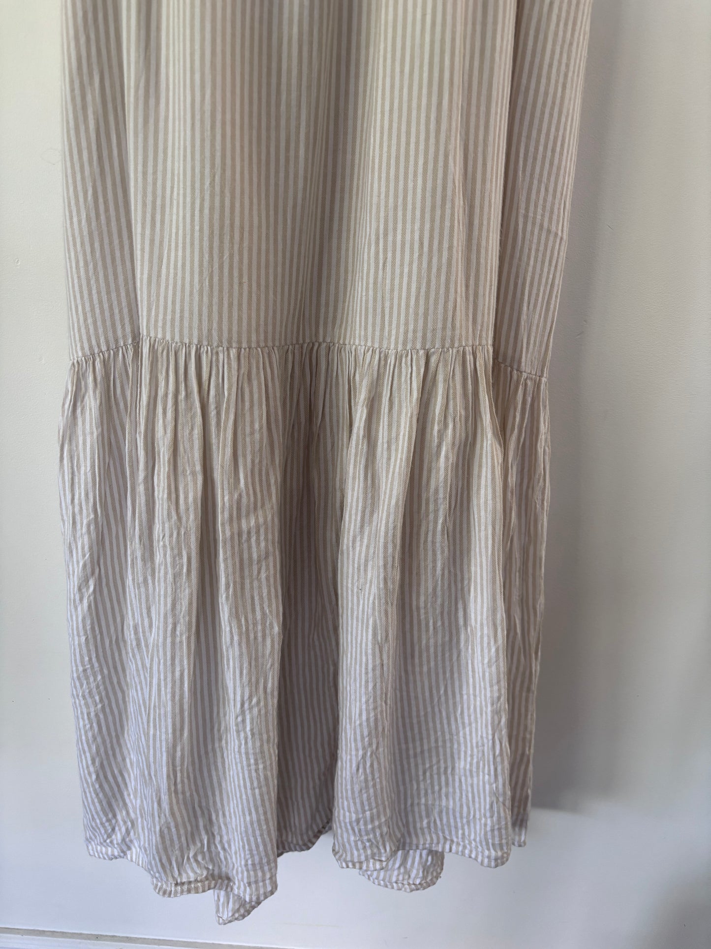 Elan Striped White/Cream Dress | Small (can fit Medium)