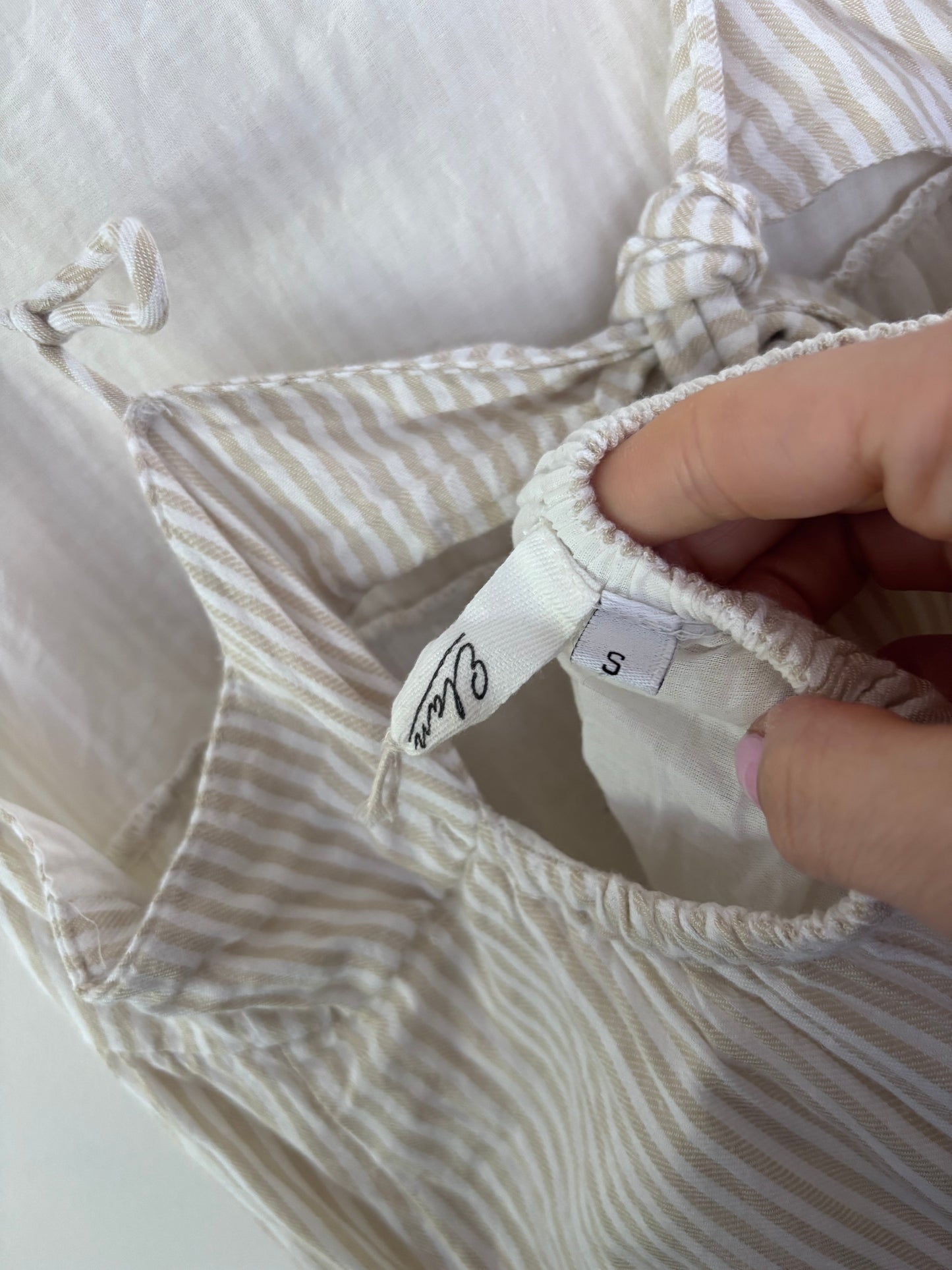 Elan Striped White/Cream Dress | Small (can fit Medium)