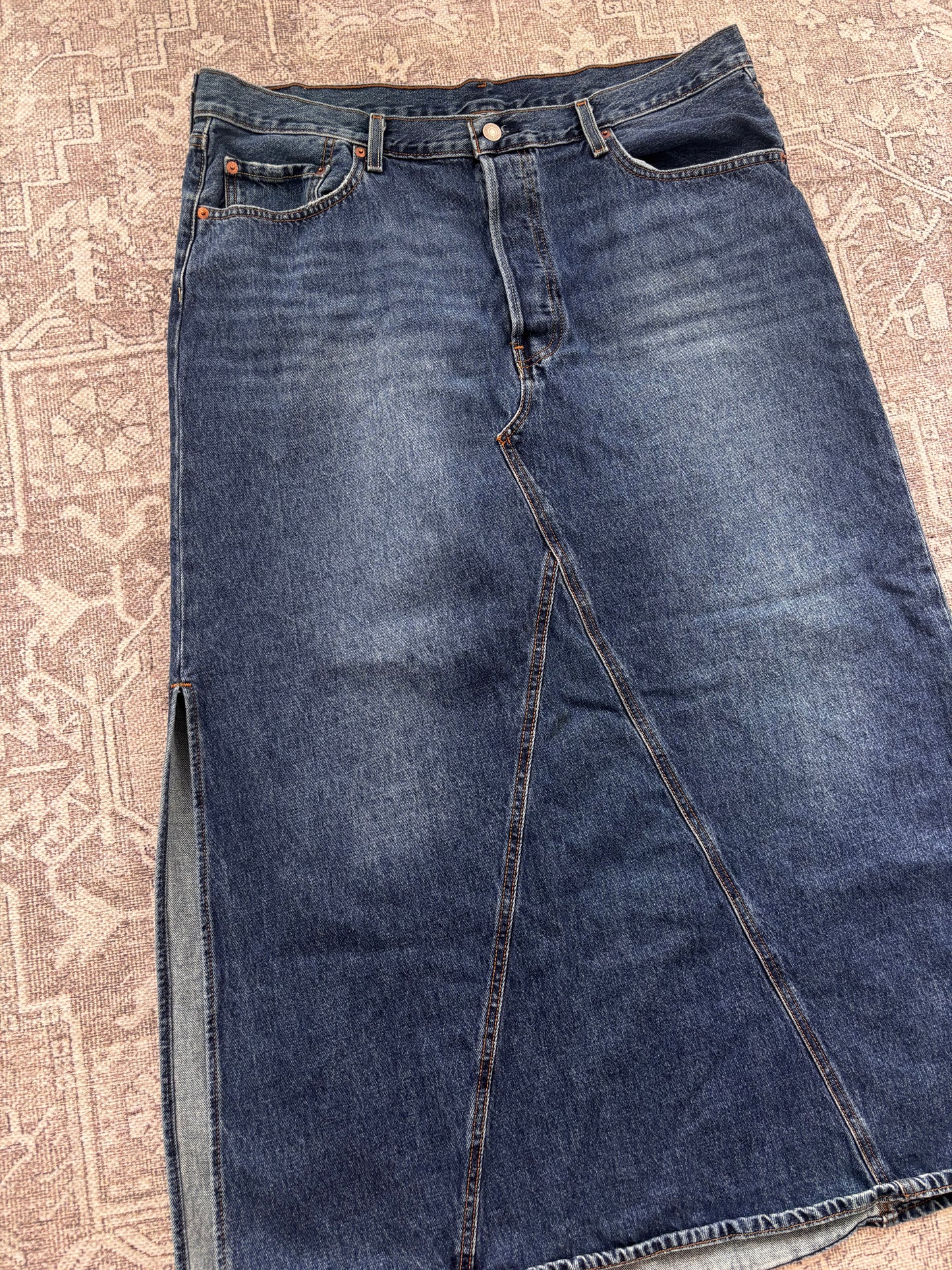 Levi A-line Iconic Long Skirt | Sz 34 (XXL)